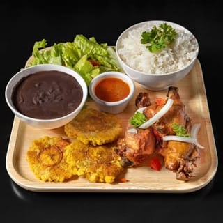 Chicken Tenders (served with plantain and 1 choice of white rice, rice and beans, djondjon rice or white rice and beans sauce)